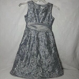 Rare Editions Silver Gray Floral Pattern Sequin‎ Party Dress Girls Sz 12 Wedding